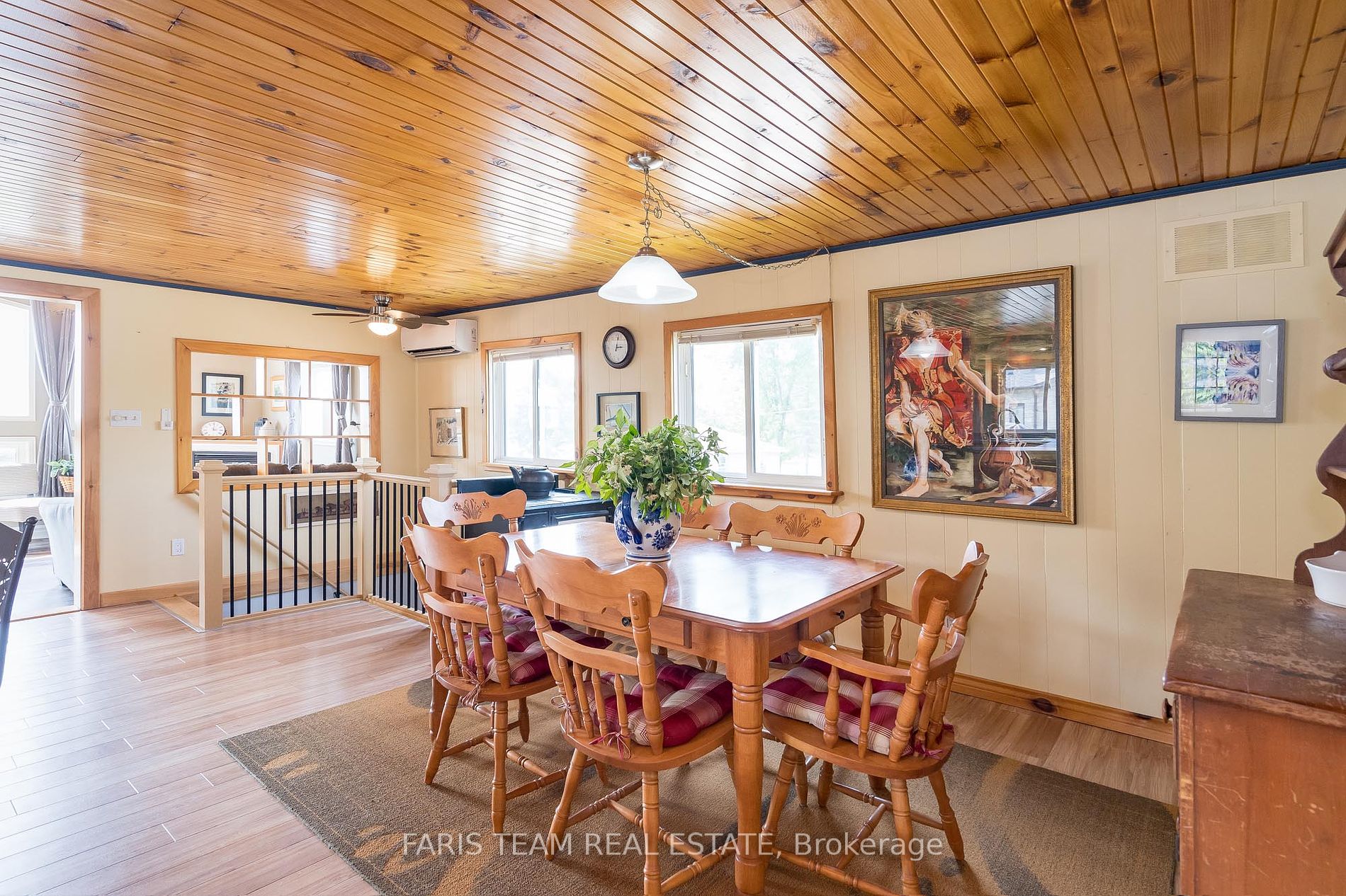 5632 Penetanguishene Road