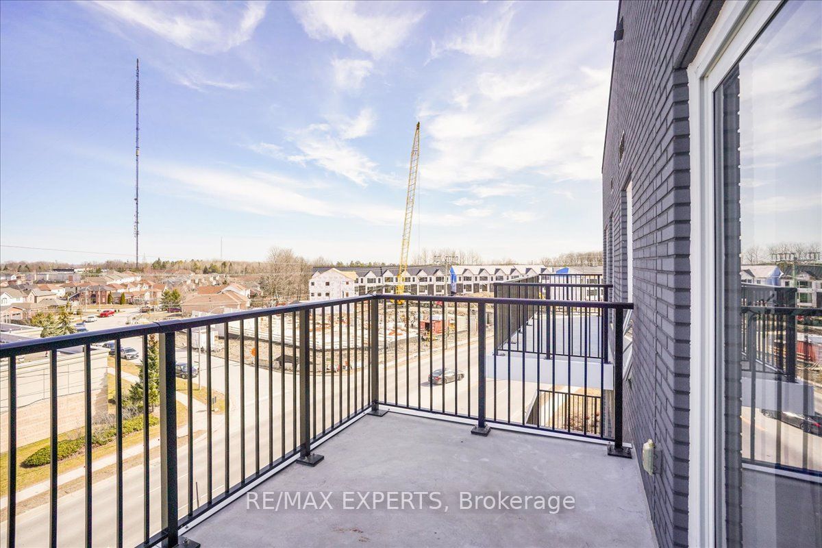 430 Essa Road, #419