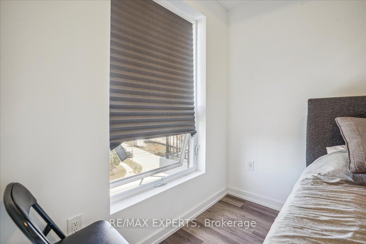430 Essa Road, #419