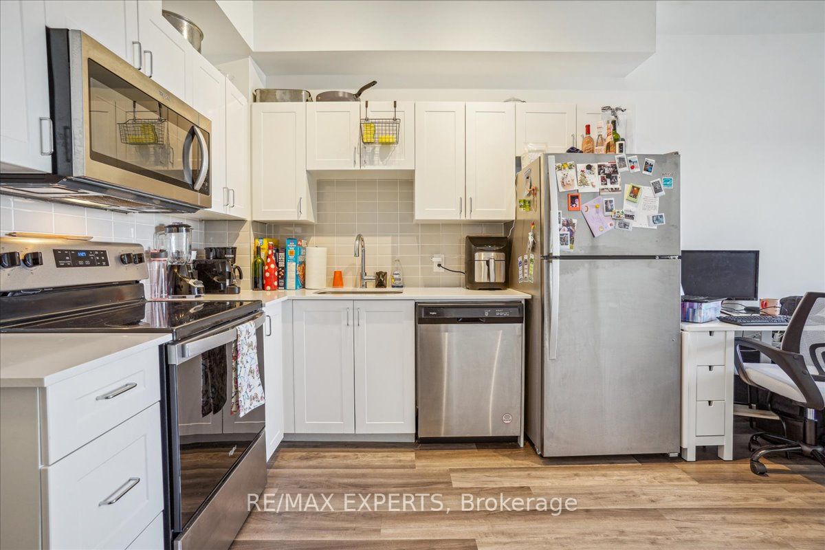430 Essa Road, #419