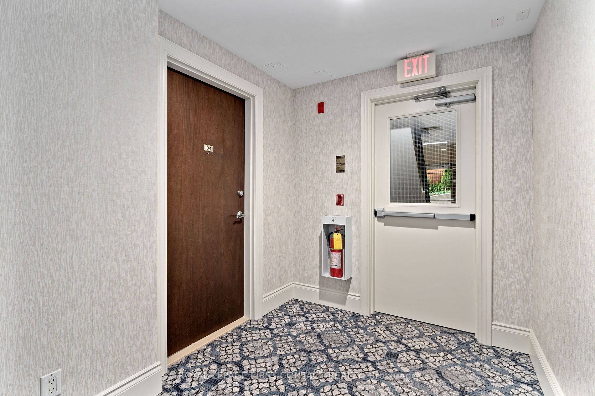 200 Collier Street #104