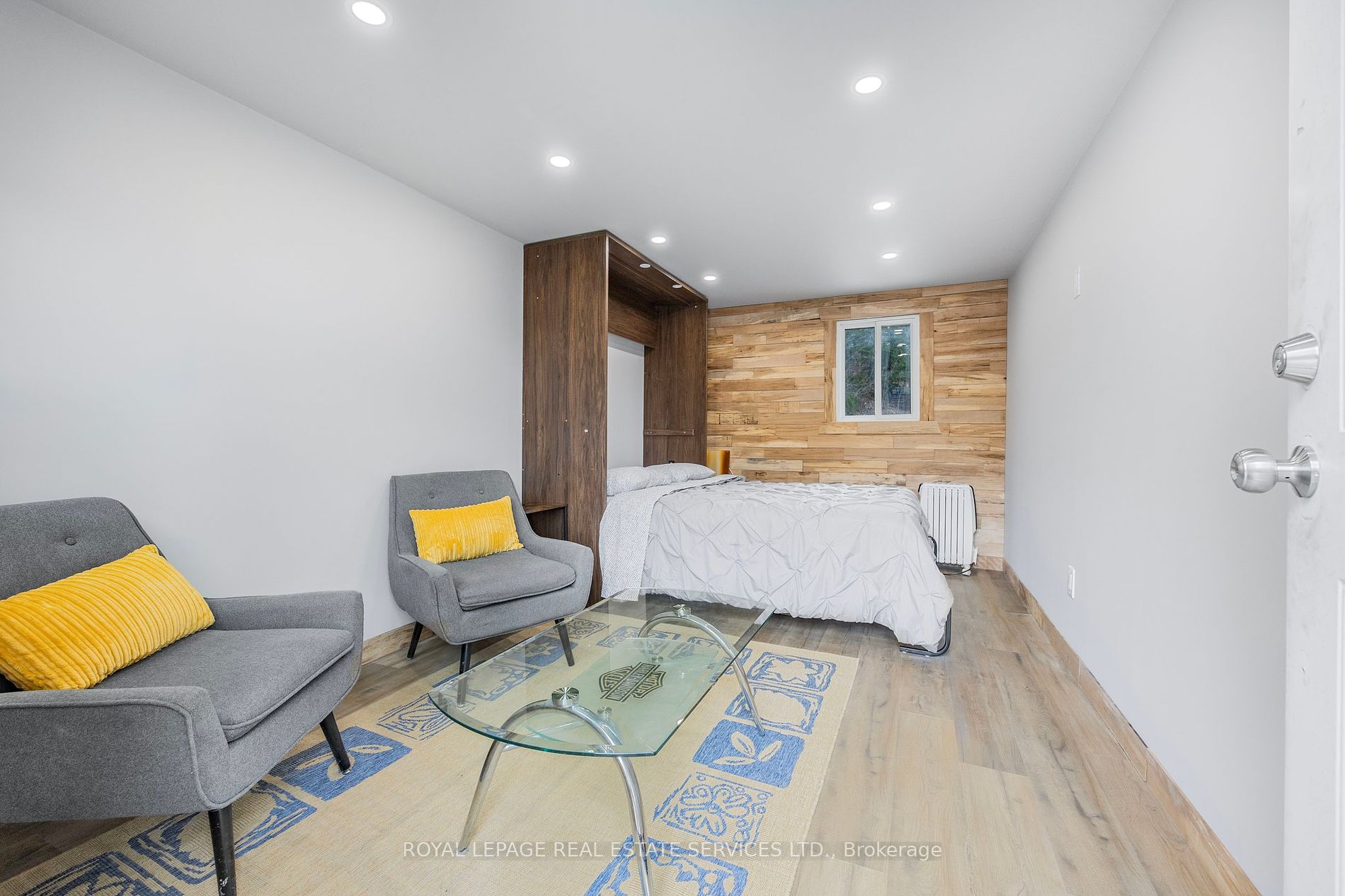 77 Wendake Road