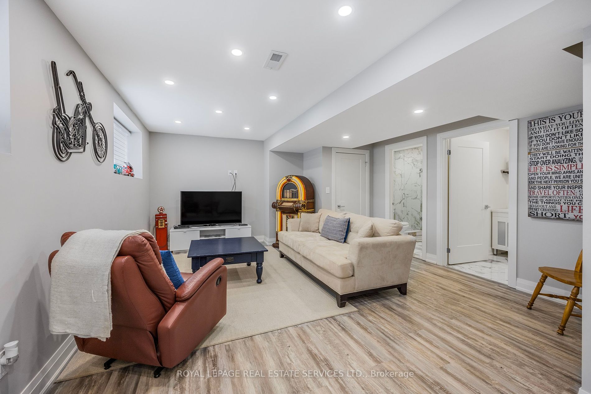 77 Wendake Road