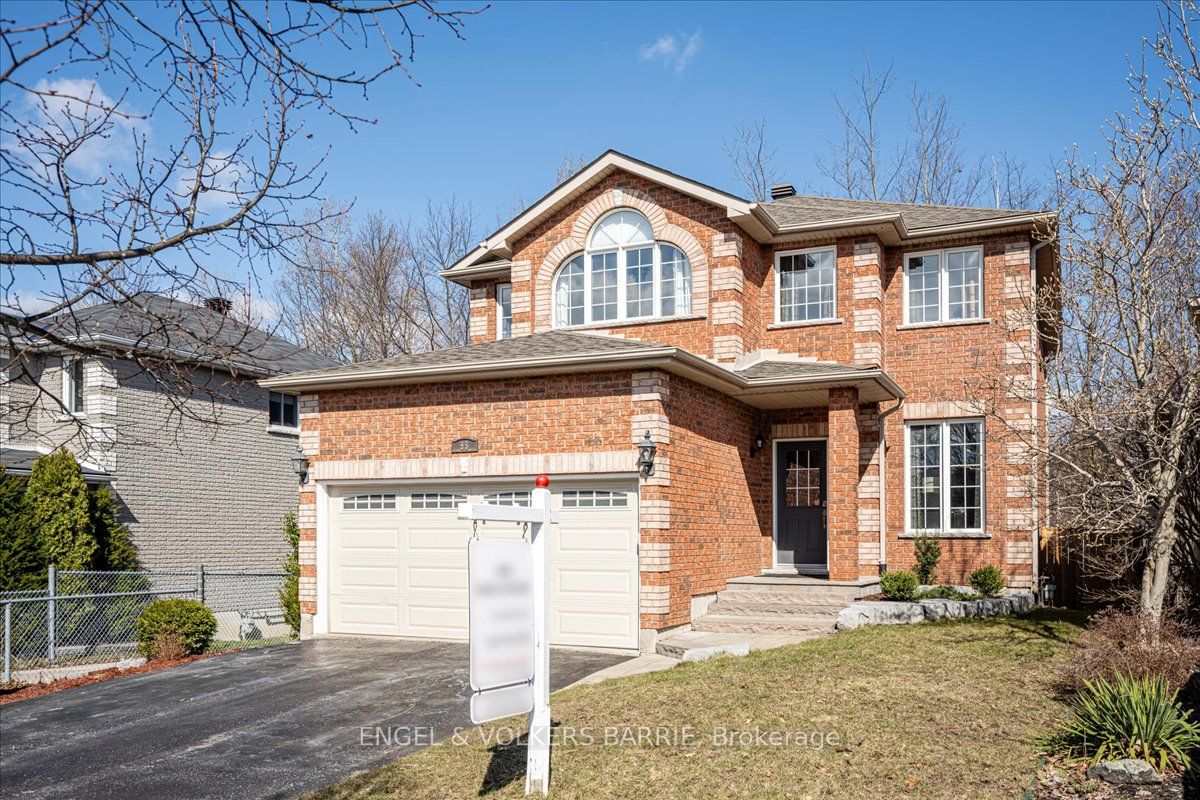95 Nicholson Drive