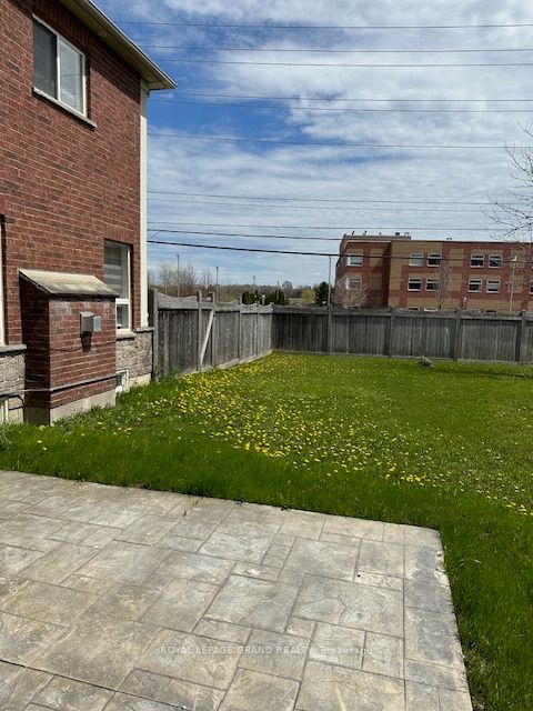 2 Vanessa Drive