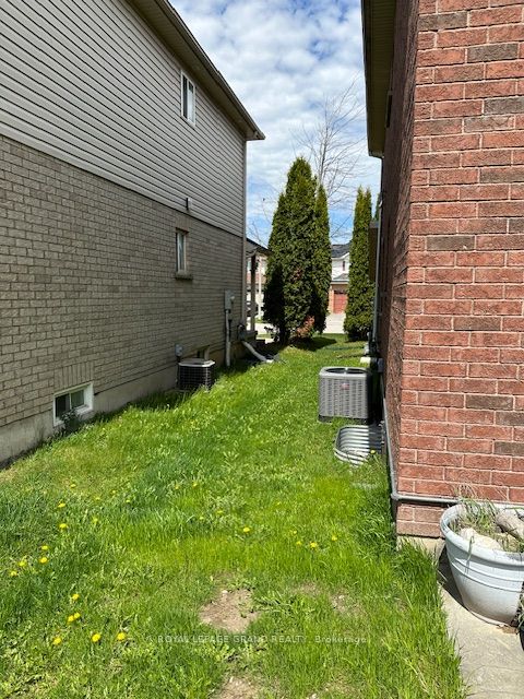 2 Vanessa Drive