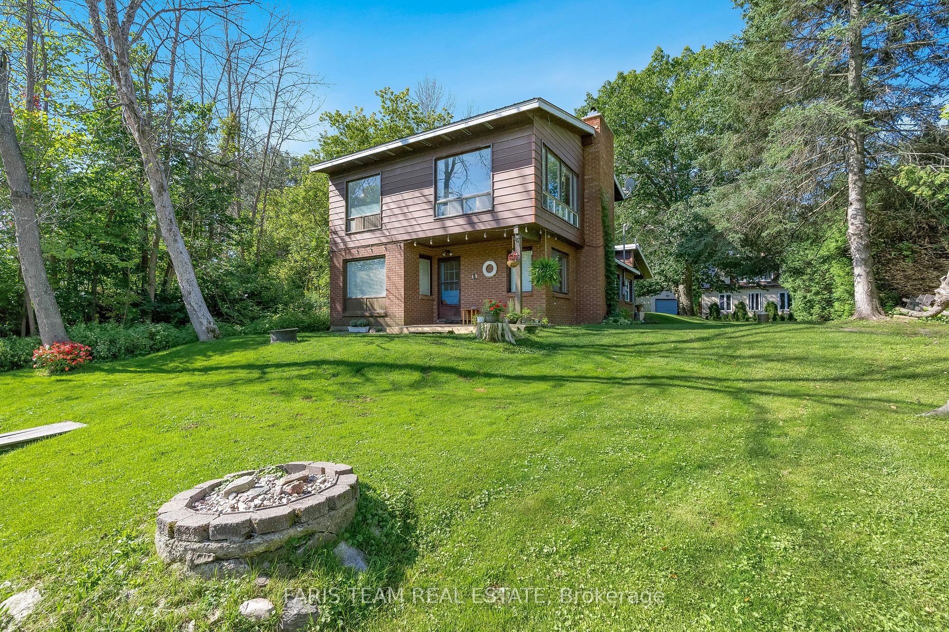 54 Hearthstone Drive