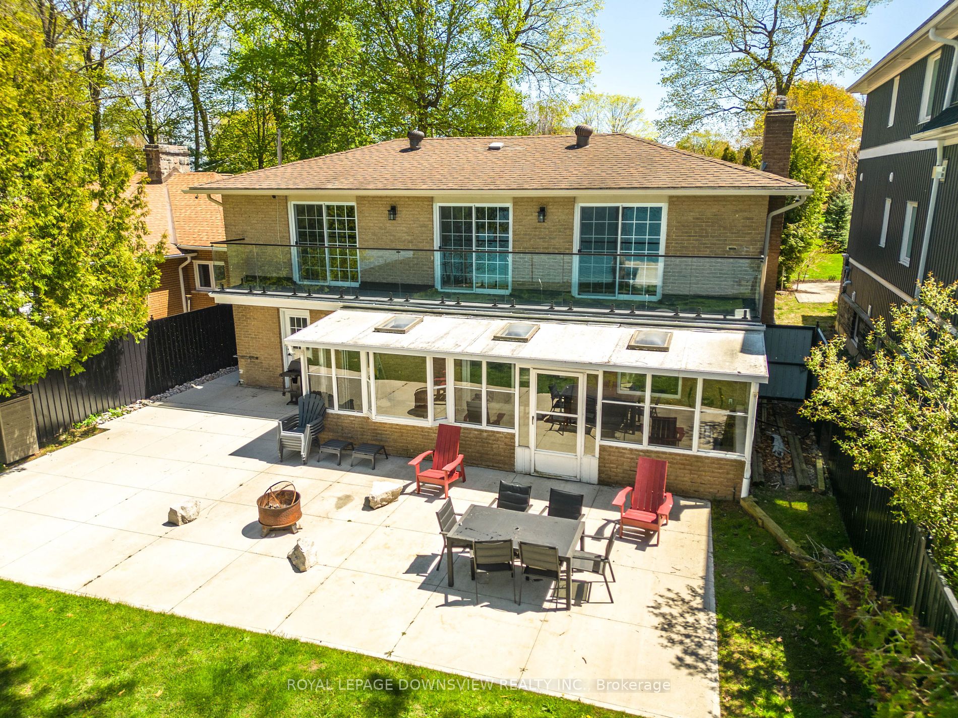 694 Broadview Avenue