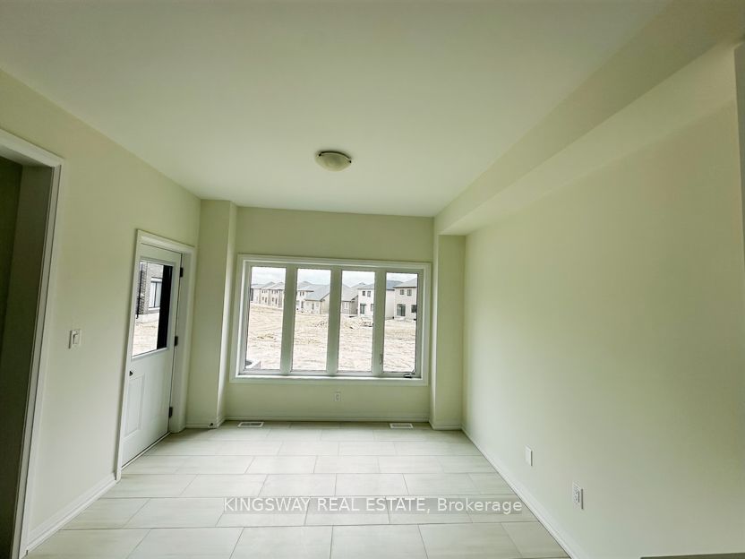 204 Rosanne Circle