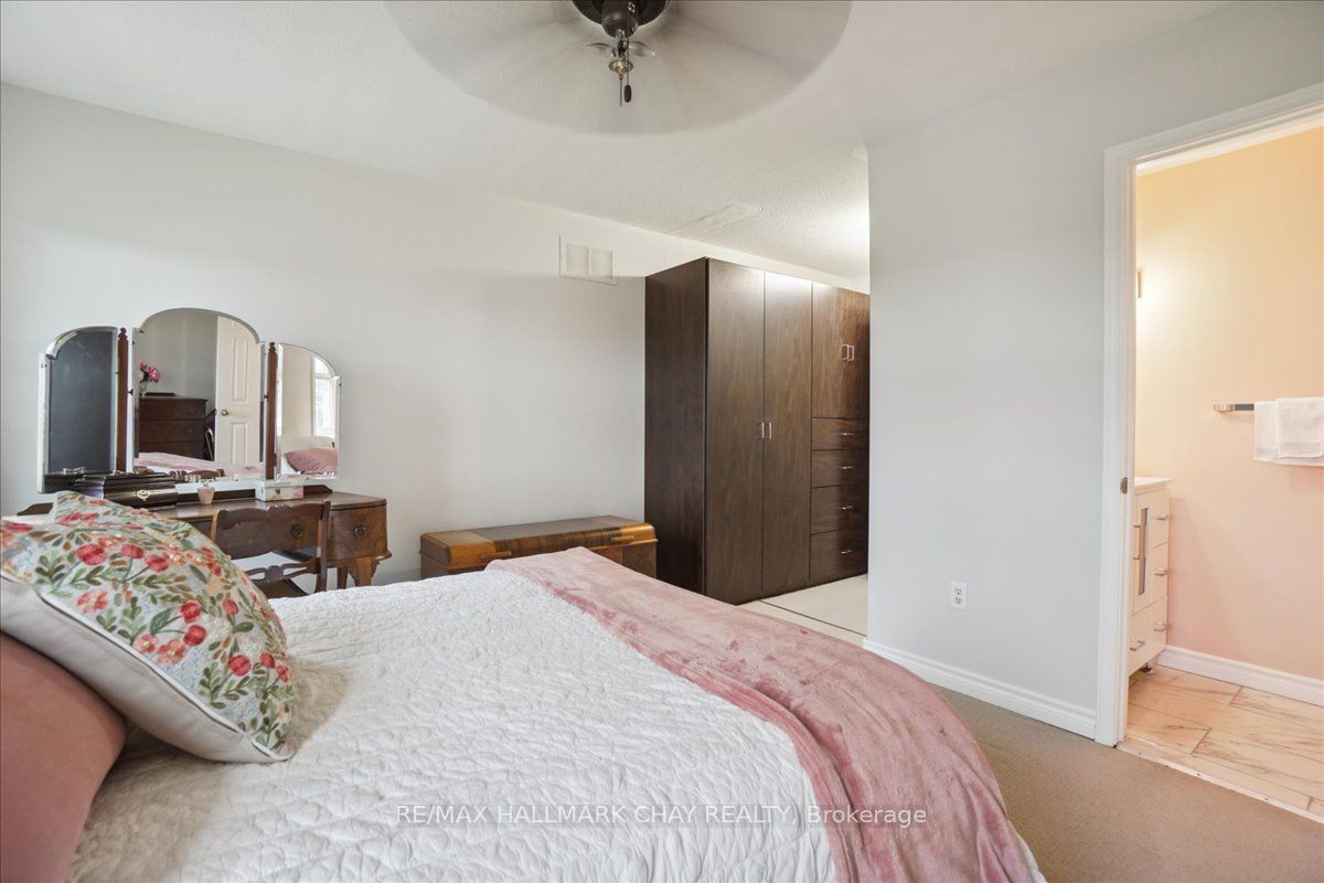 28 Harwood Drive