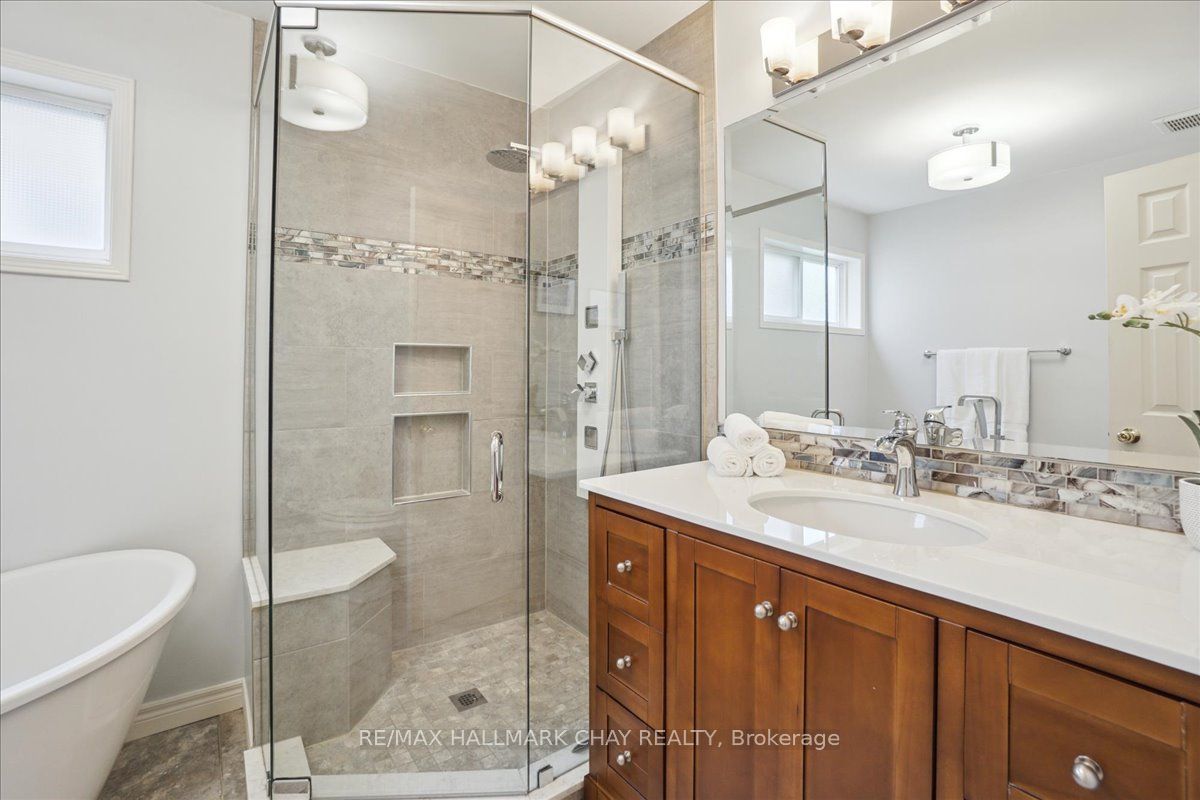 28 Harwood Drive