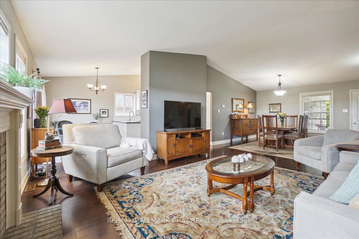 28 Harwood Drive