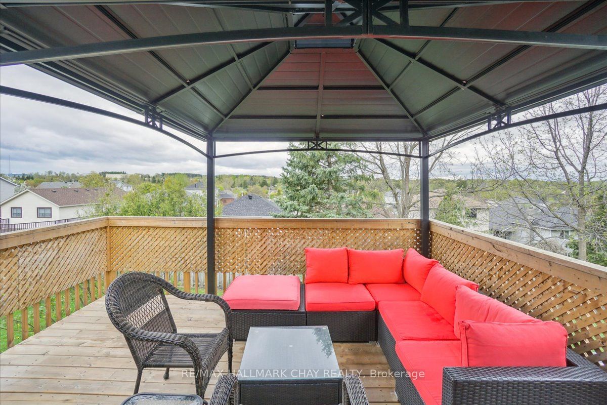 28 Harwood Drive