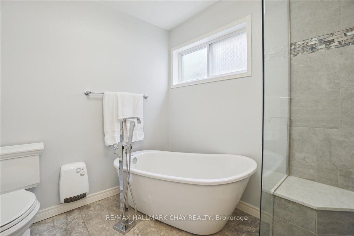 28 Harwood Drive