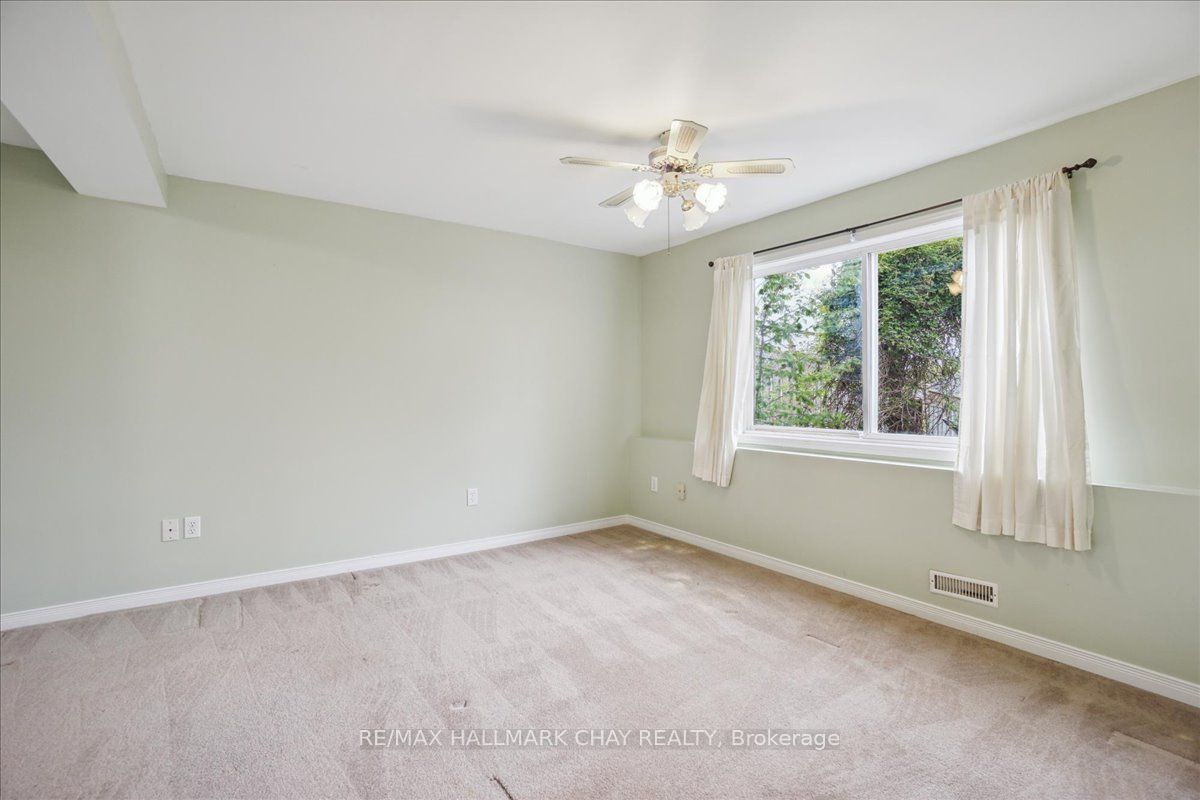 28 Harwood Drive