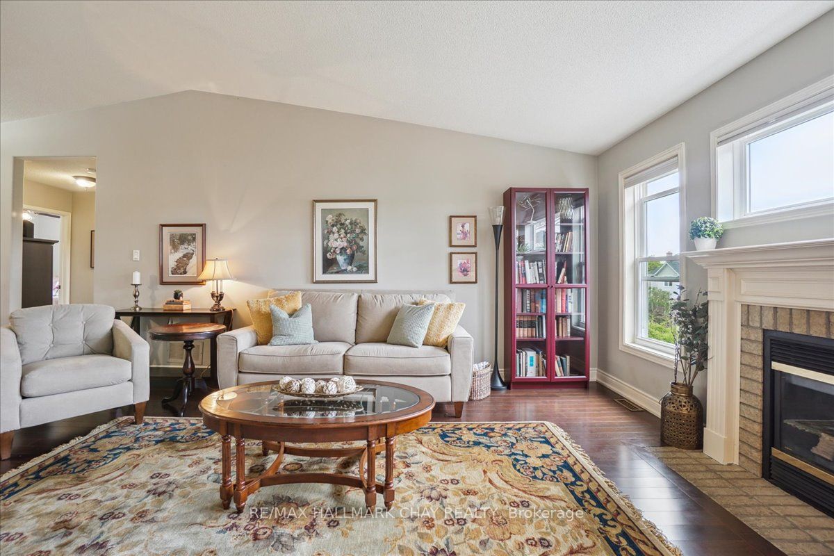28 Harwood Drive