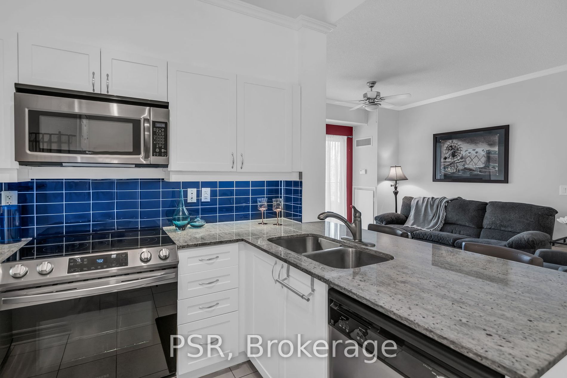 354 Atherley Road #211
