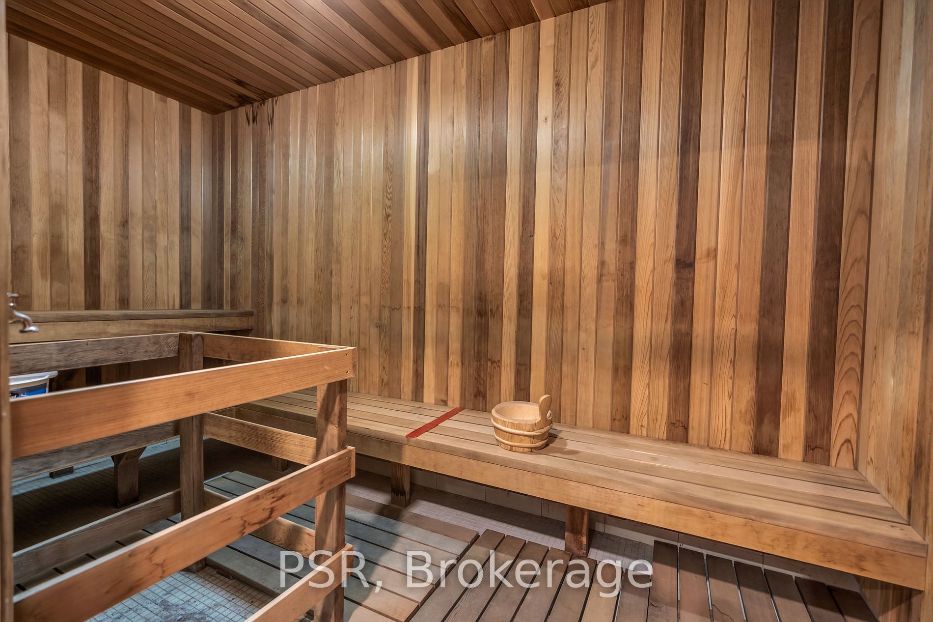 354 Atherley Road #211