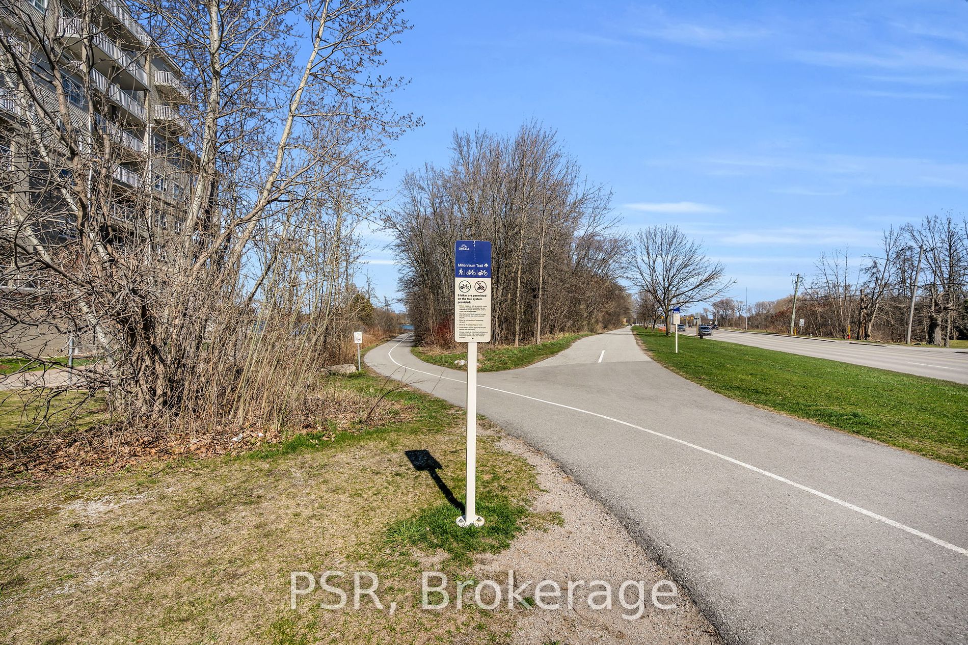 354 Atherley Road #211