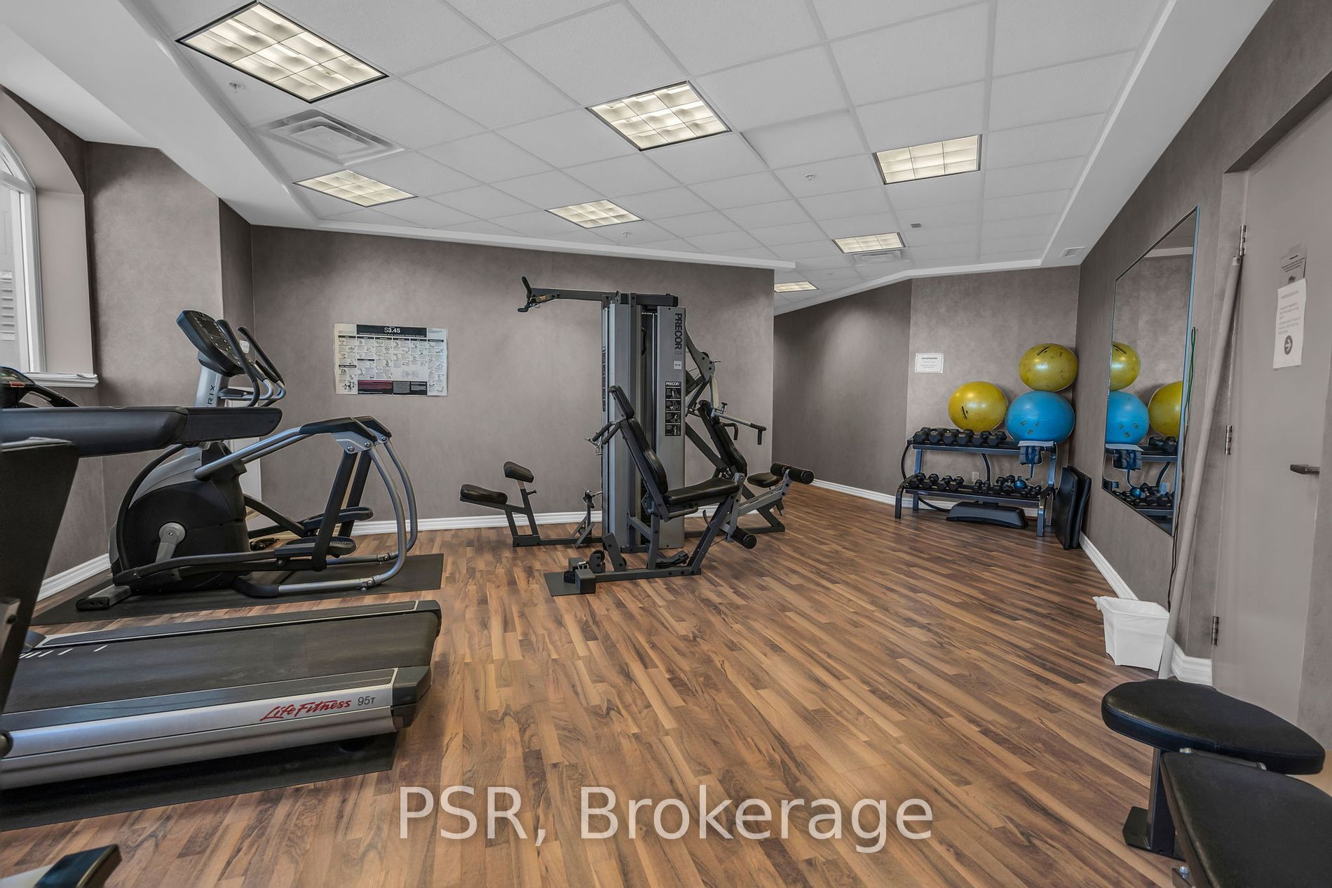 354 Atherley Road #211