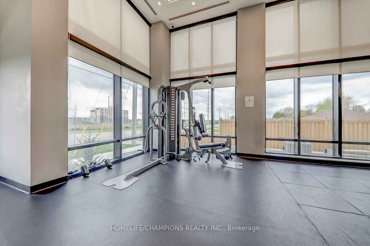 681 Yonge St, #602