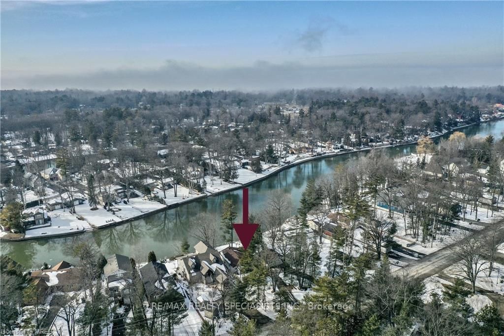 338 Oxbow Park Drive