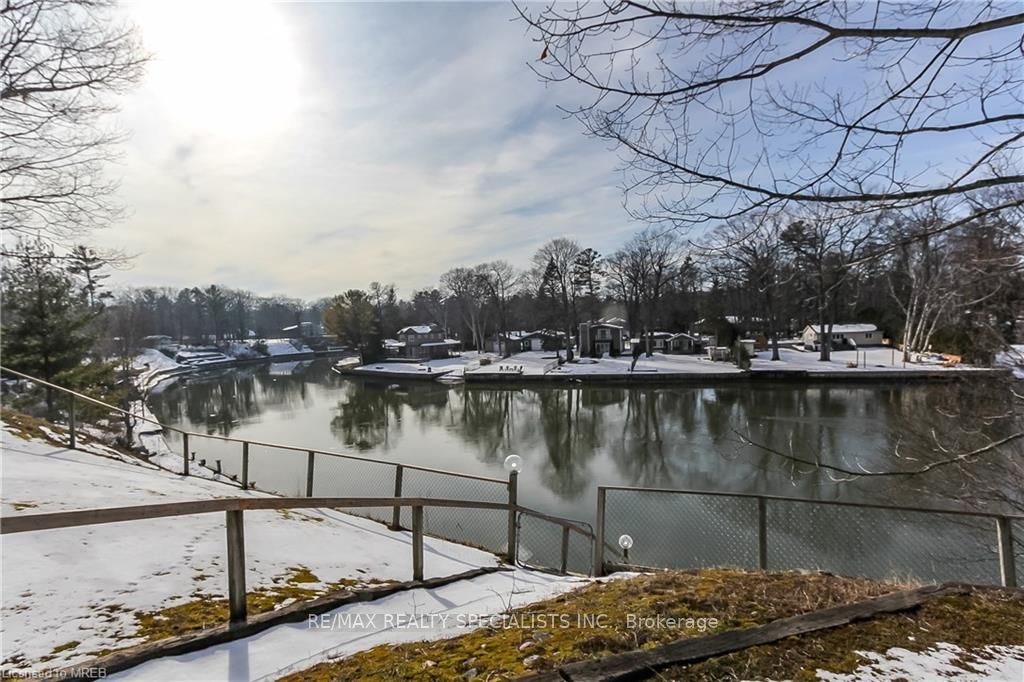 338 Oxbow Park Drive