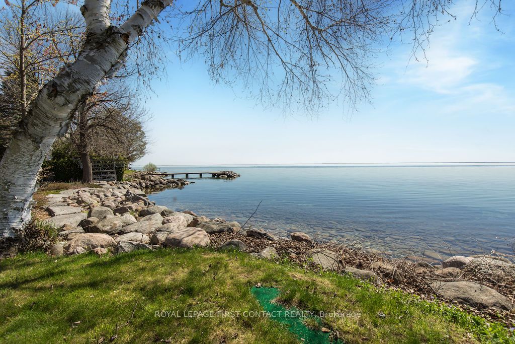 81 Parkside Dr