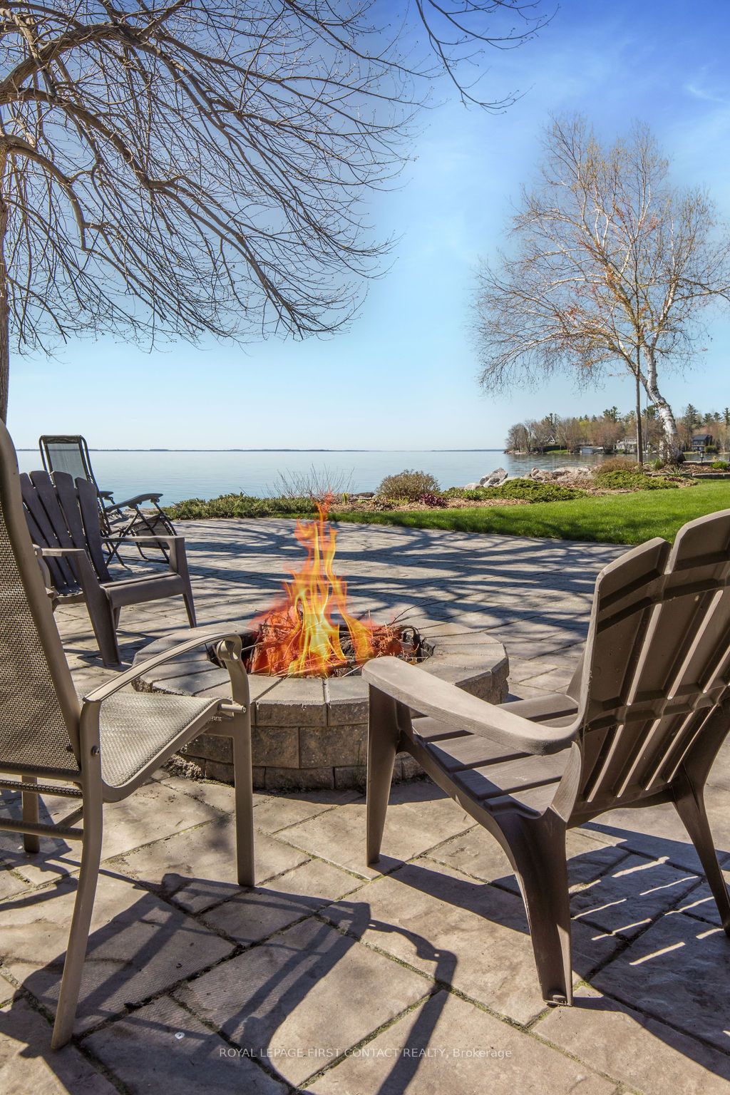 81 Parkside Dr