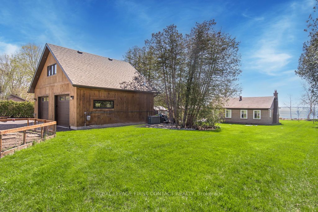 81 Parkside Dr