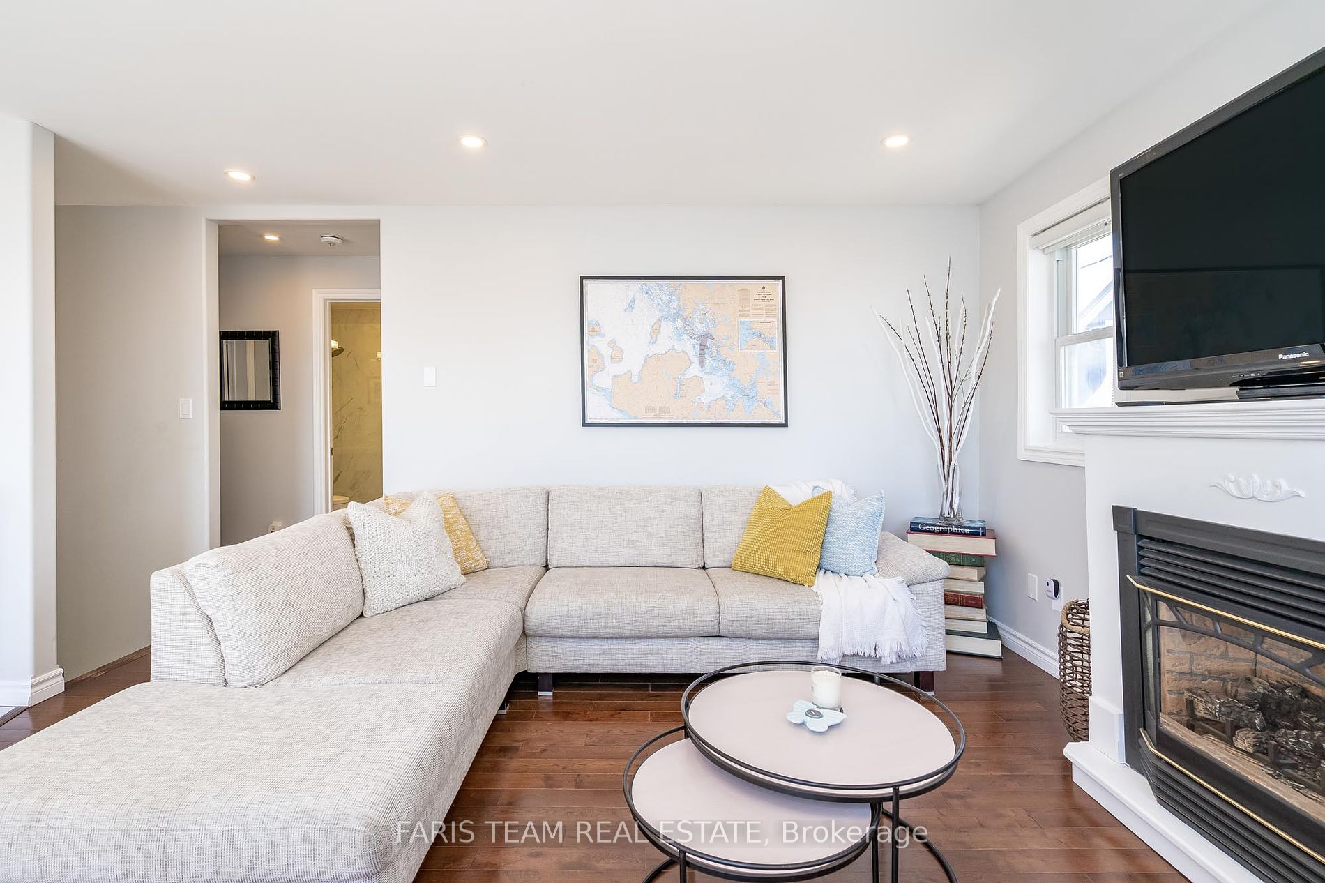 282 Robins Point Road