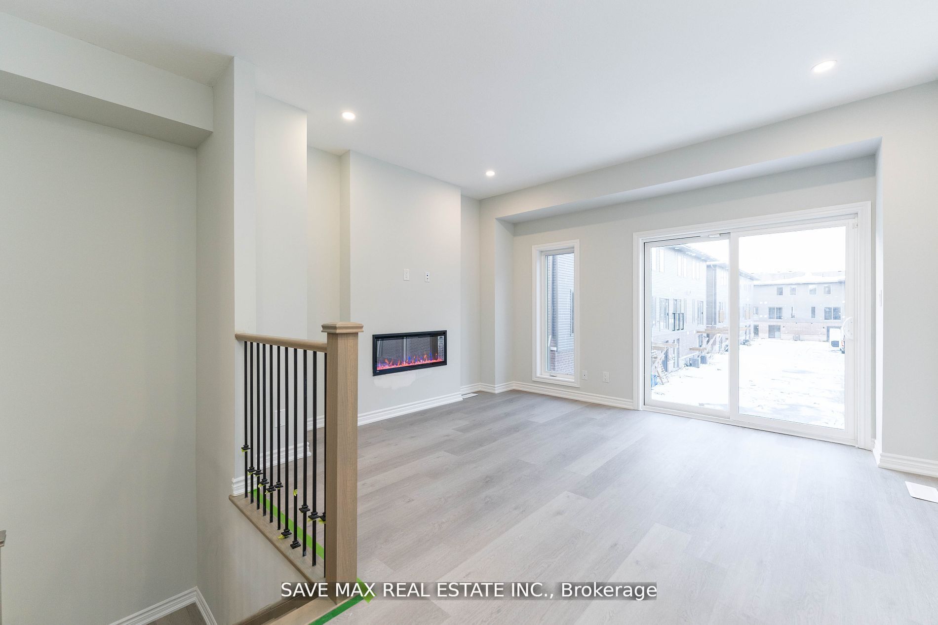 75 Winters Cres, #33