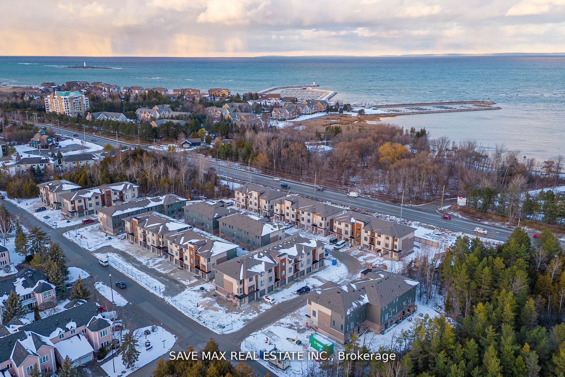 75 Winters Cres, #33