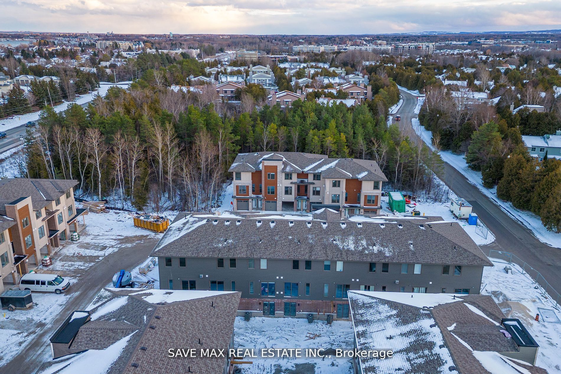 75 Winters Cres, #33