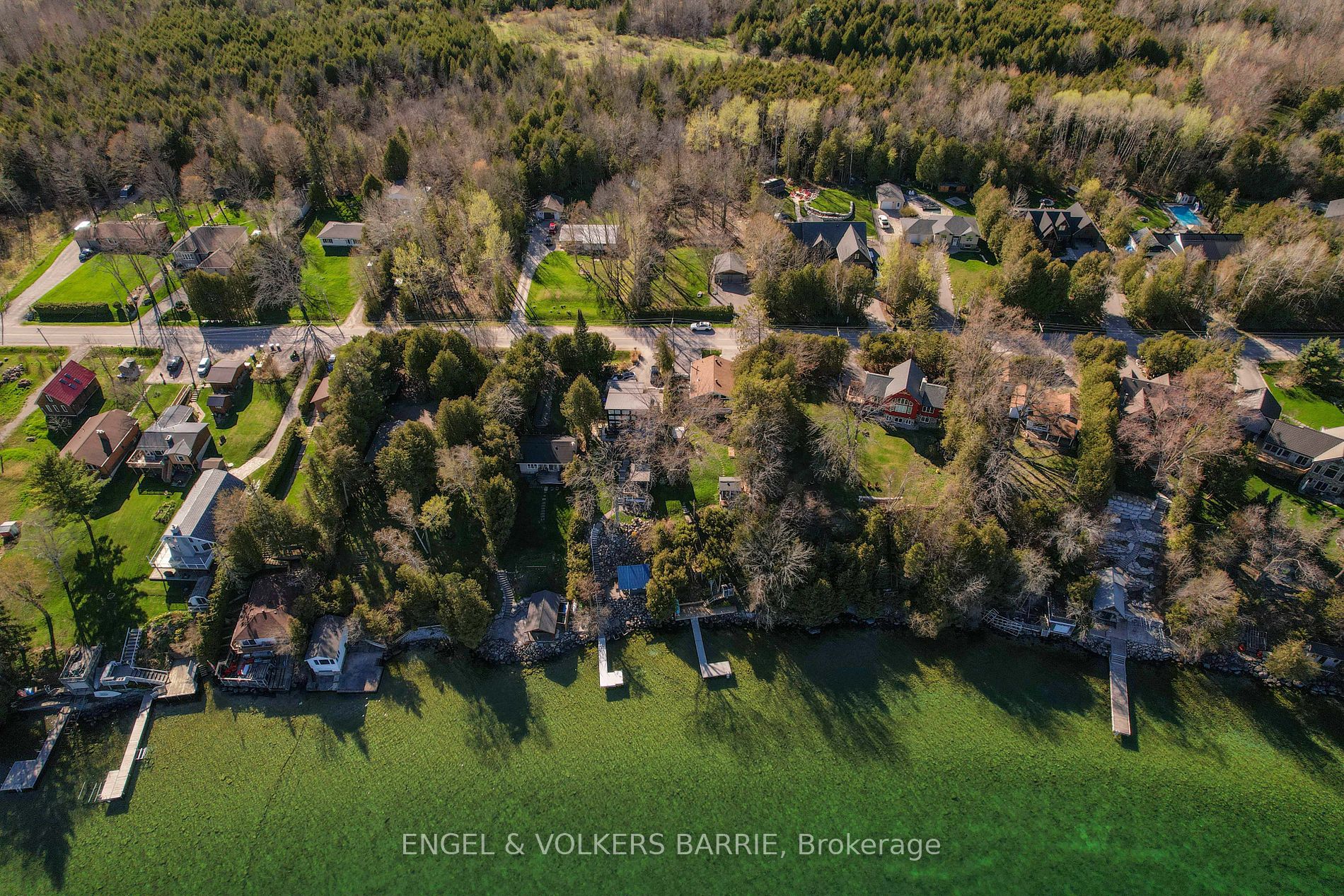 2371 Lakeshore Road E