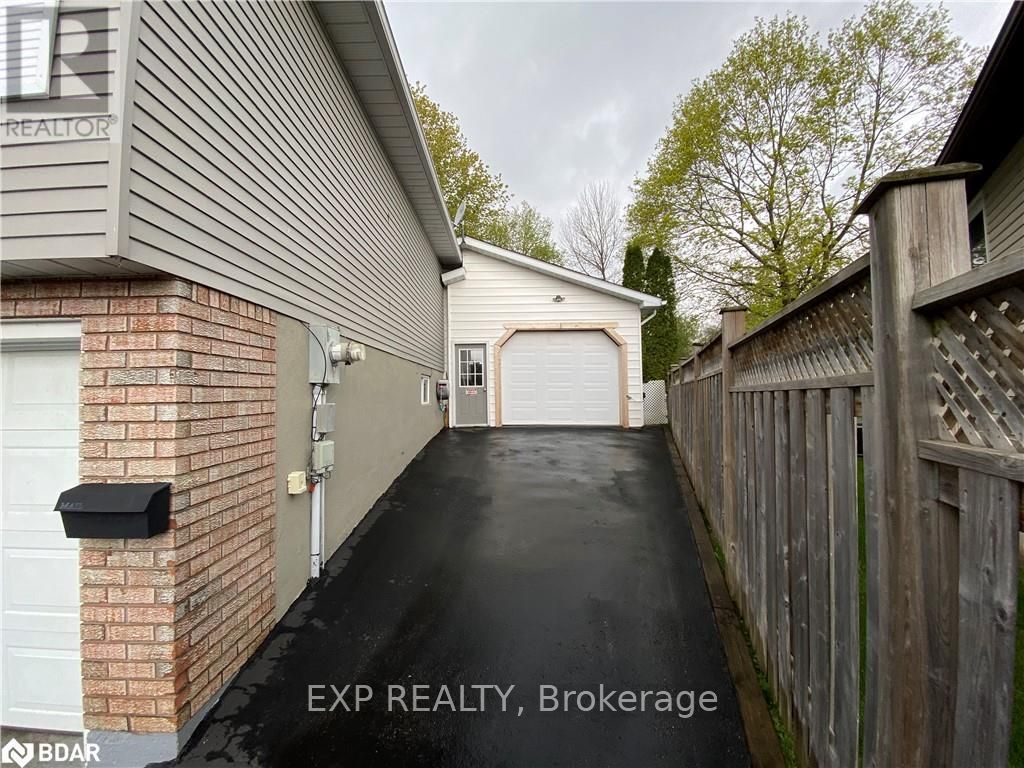 8 Gaudaur Court