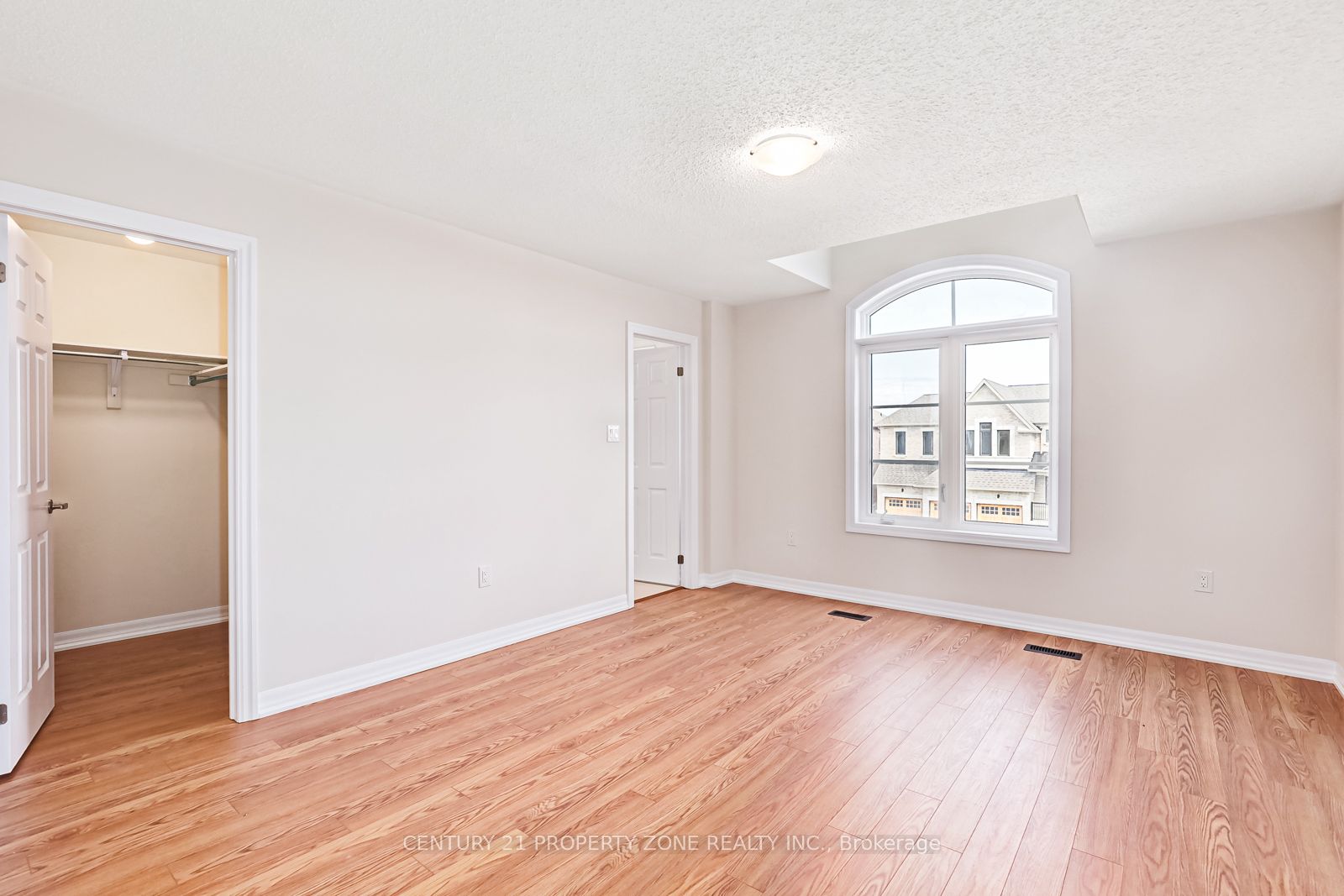 242 Warden St