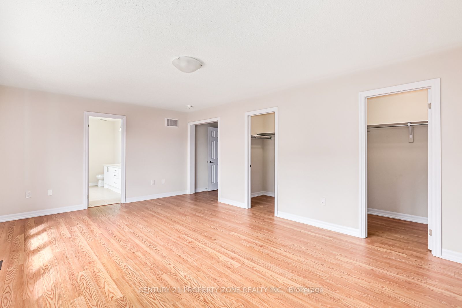 242 Warden St