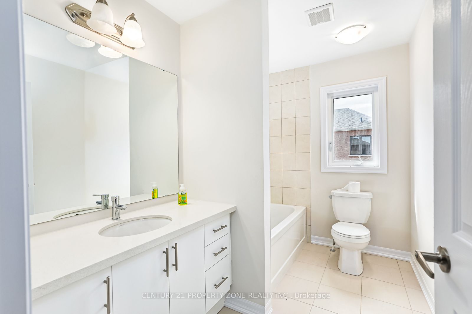 242 Warden St