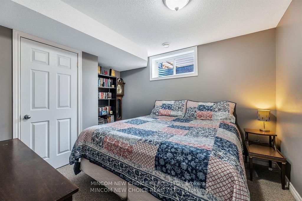 19 Glenview Ave