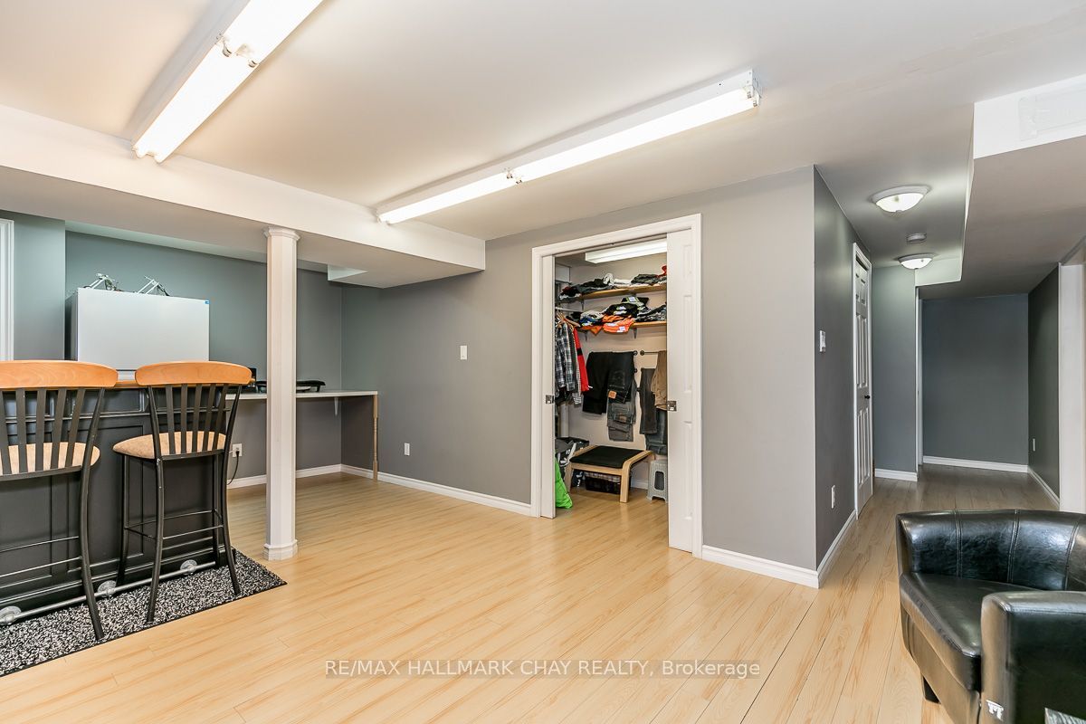 223 Red Oak Tr