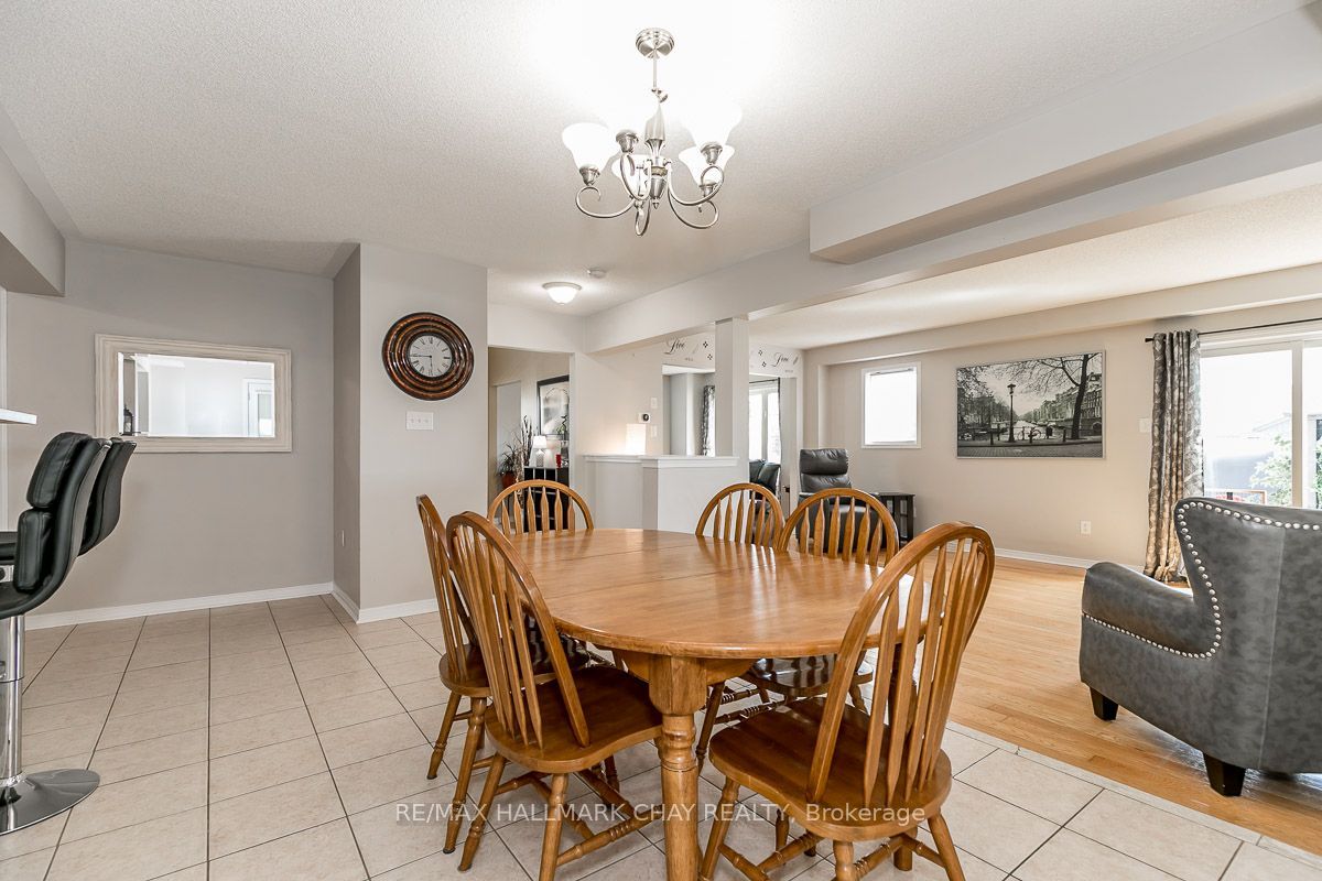 223 Red Oak Tr