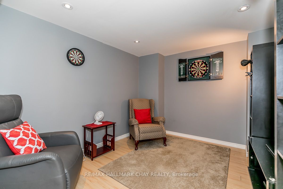 223 Red Oak Tr