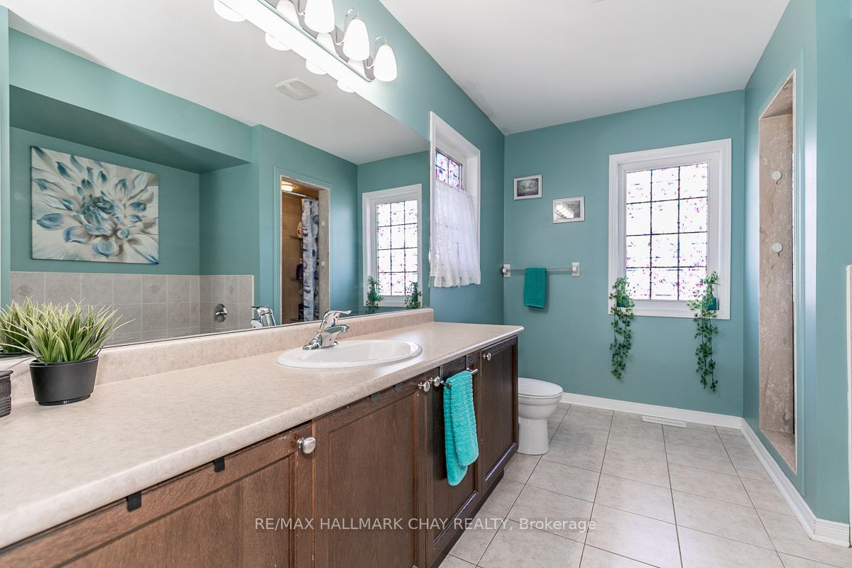 223 Red Oak Tr