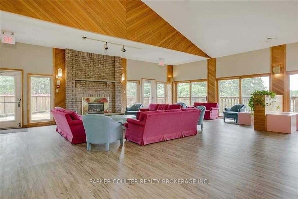 11 Quail Cres, #20