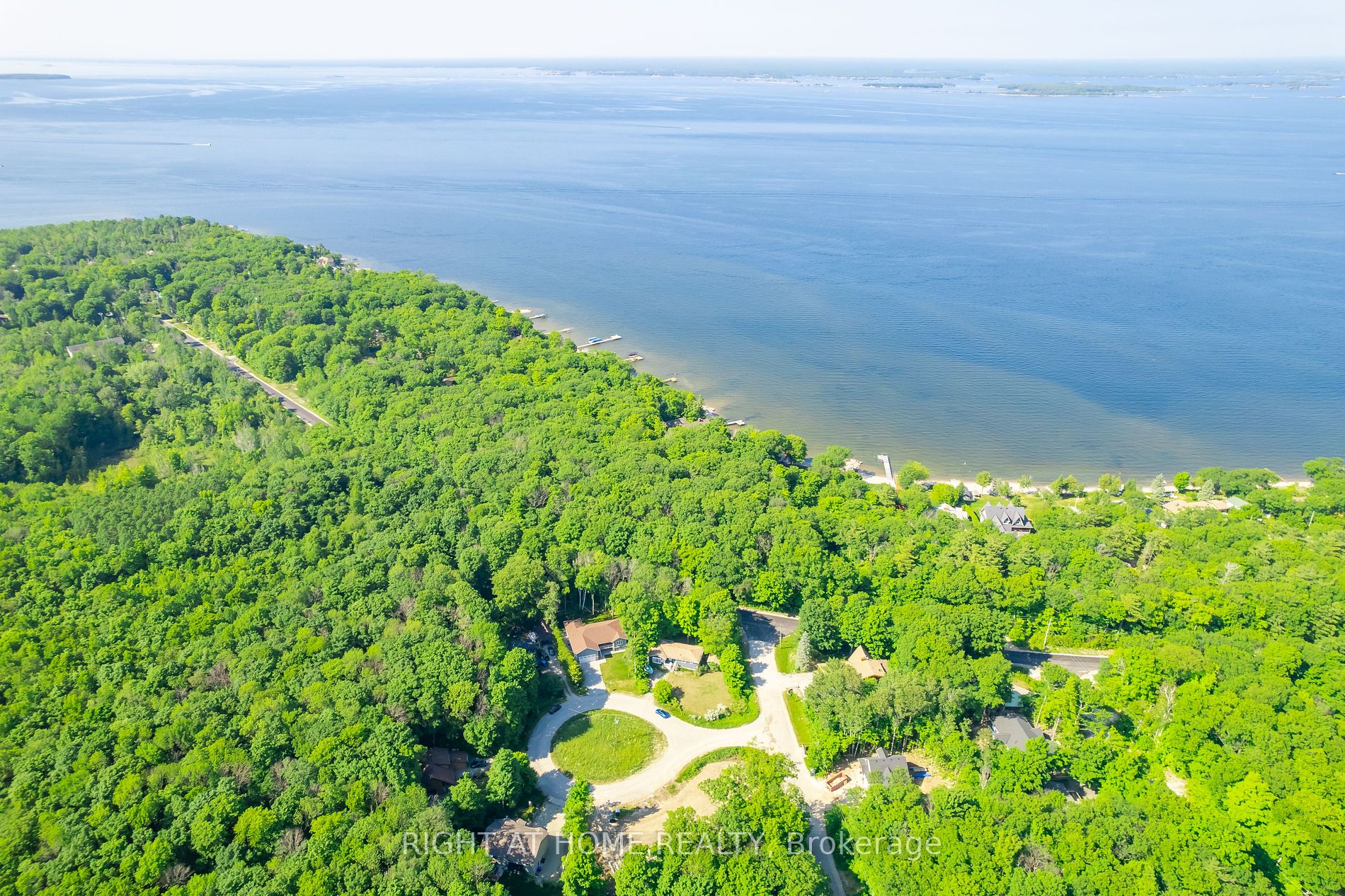 6 Ojibway Court