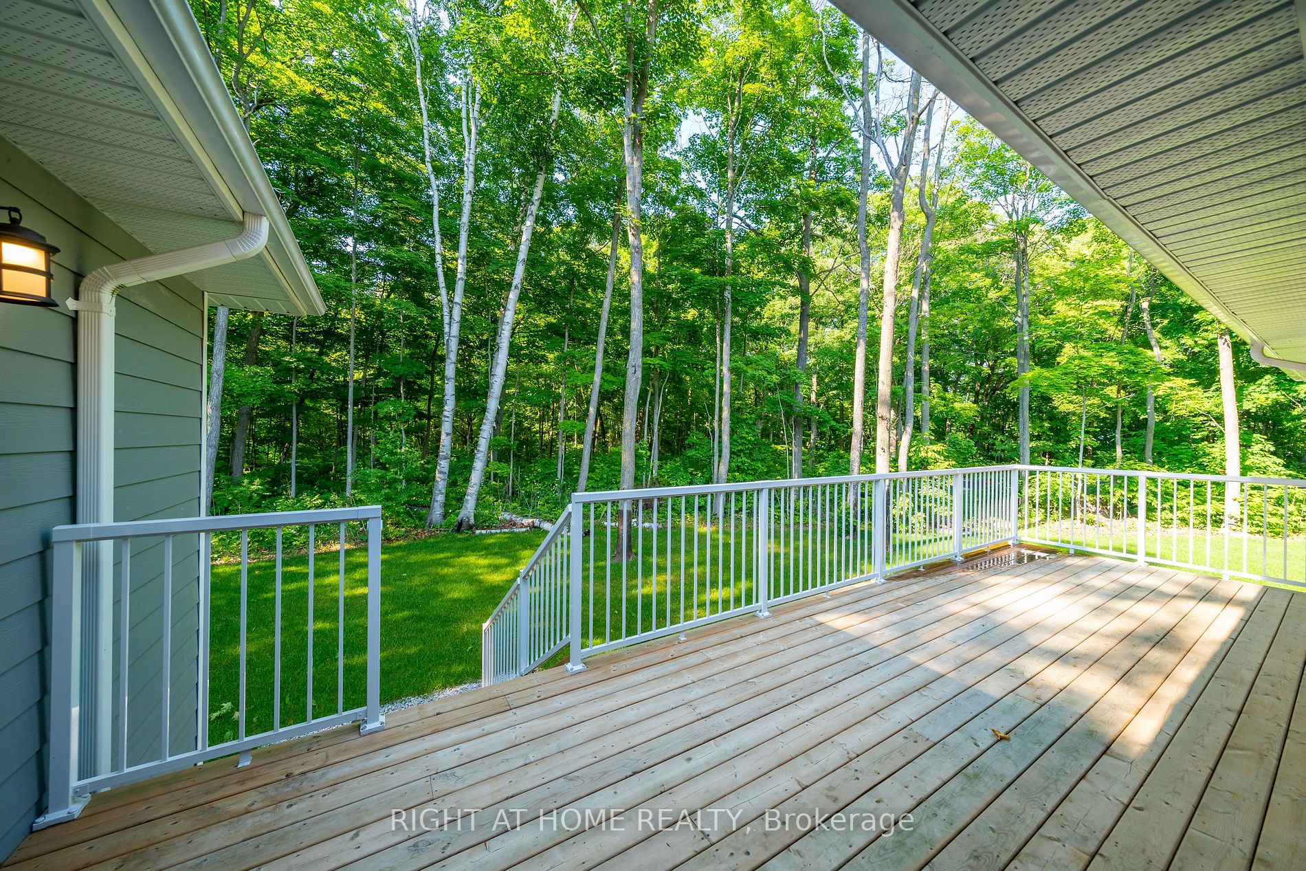 6 Ojibway Court