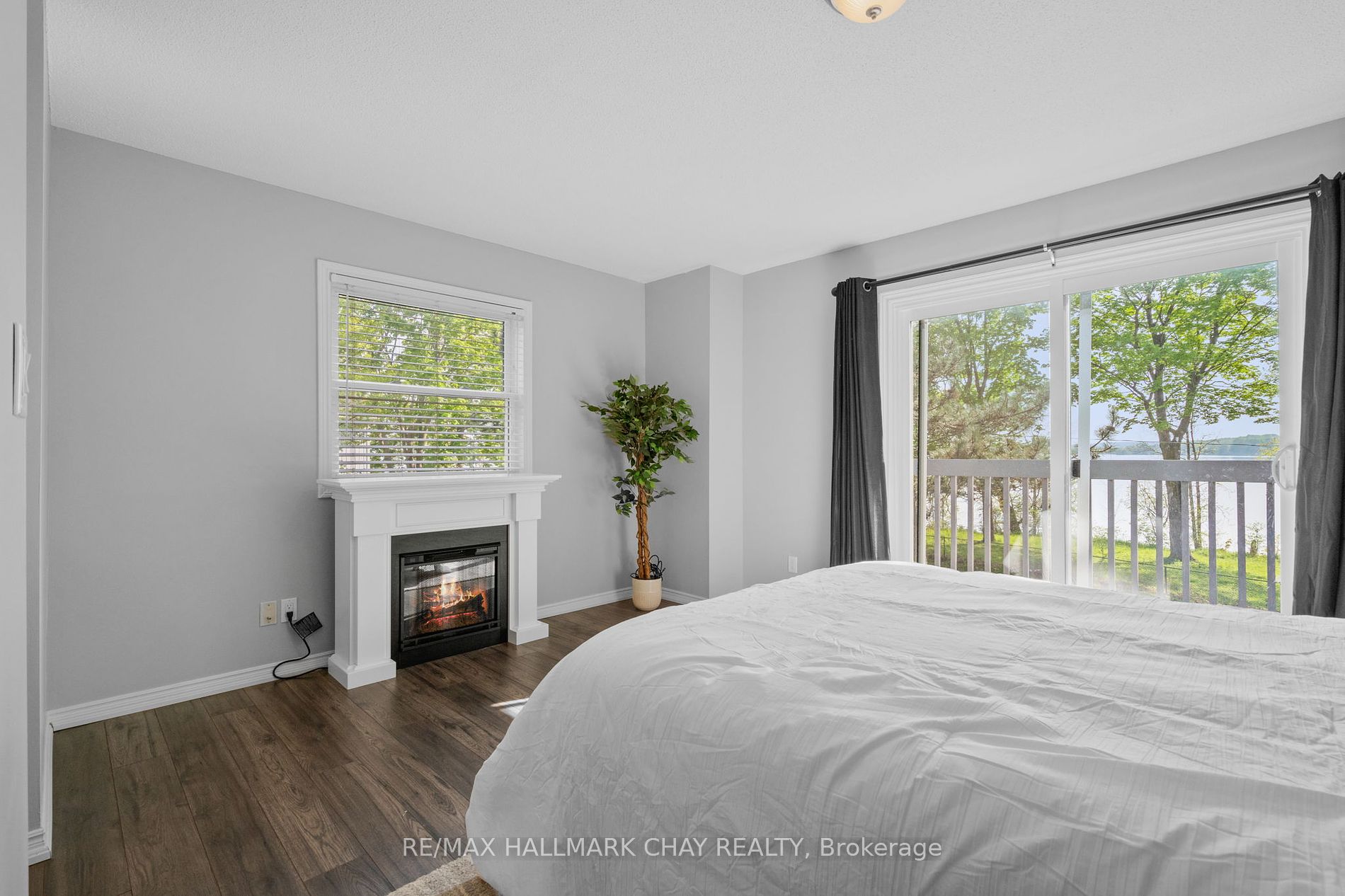 1 Olive Crescent #4