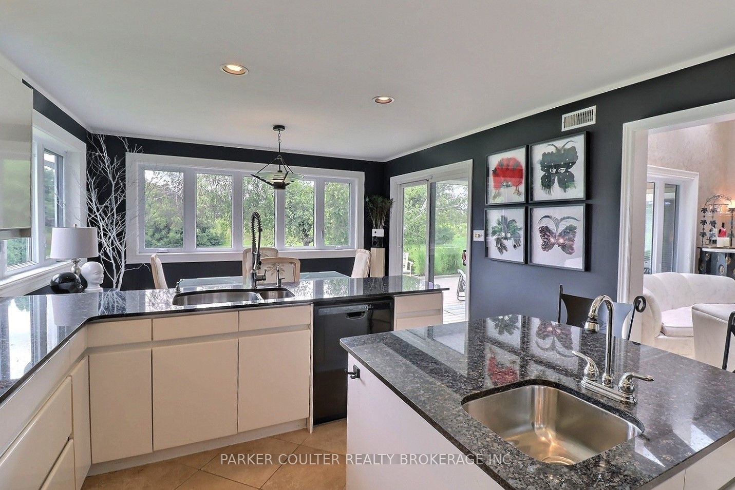 29 Fairway Court