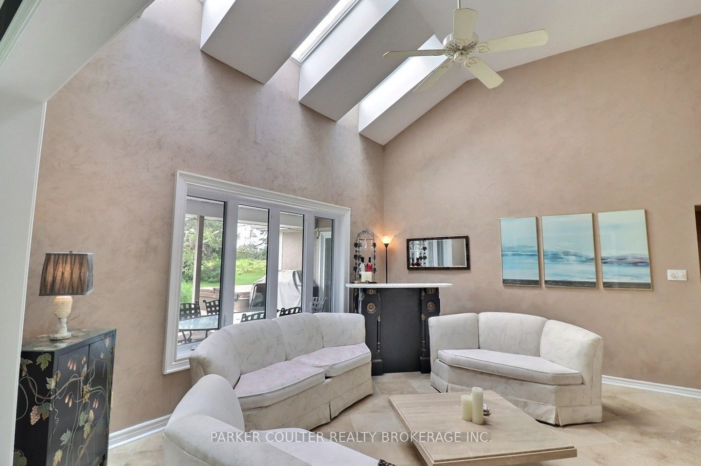 29 Fairway Court